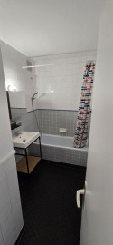 
                                                                                        Location
                                                                                         Loue studio meublé Grenoble île-verte