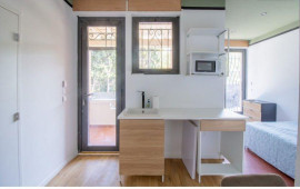 
                                                                                        Location
                                                                                         Loue studio terrasse dans villa + piscine