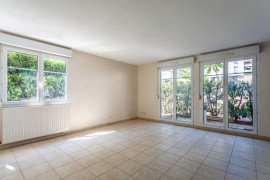 
                                                                                        Location
                                                                                         Loue T2 50m2 Part Dieu possibilité meublé