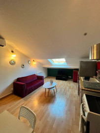 
                                                                                        Location
                                                                                         Loue T2 meublé 37m² Chartreux