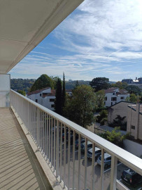 
                                                                                        Location
                                                                                         Loue T4 sur le plateau de Saint Rambert 69009.