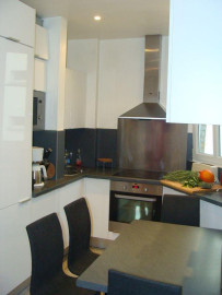 
                                                                                        Location
                                                                                         Loue un F2