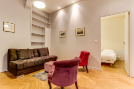 Location
Louvre - Saint Honore 2 Bedrooms (loyer tout inclus)