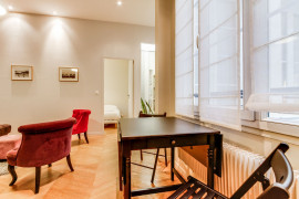 Location
Louvre - Saint Honore 2 Bedrooms (loyer tout inclus)