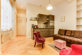 Location
Louvre - Saint Honore 2 Bedrooms (loyer tout inclus)