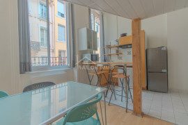 
                                                                                        Vente
                                                                                         LYON 6 - MASSENA