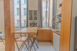 
                                                                                        Vente
                                                                                         LYON 6 - MASSENA