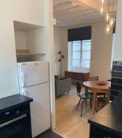 
                                                                                        Location
                                                                                         Magnifique 2 pièces meublé 38 m² à Paris 11