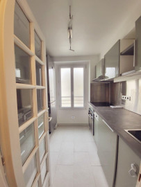 
                                                                                        Location
                                                                                         Magnifique 2 pièces plein de charme