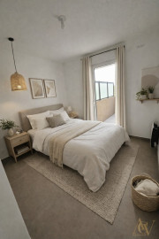 
                                                                                        Vente
                                                                                         Magnifique 3 Pièces dernier étage terrasse ANTIBES