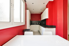 
                                                                                        Vente
                                                                                         Magnifique appartement de 4 pièces - Paris 11ème