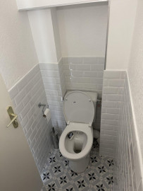 
                                                                                        Location
                                                                                         MAGNIFIQUE DUPLEX RÉNOVÉ DANS PARC ARBORÉ