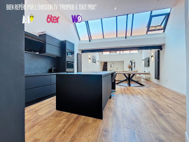 Vente
Magnifique LOFT entièrement rénové