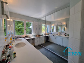 
                                                                                        Vente
                                                                                         Magnifique Maison 10 pièces!