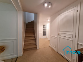 
                                                                                        Vente
                                                                                         Magnifique Maison 10 pièces!