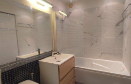 
                                                                                        Location
                                                                                         Magnifique studio meublé lumineux de 27 m2