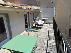
                                                                                        Location
                                                                                         Magnifique T2 rénové 35m2 avec terrasse