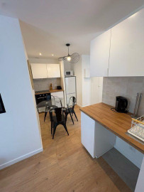 
                                                                                        Location
                                                                                         Magnifique T2 rénové 35m2 avec terrasse
