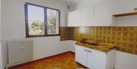 
                                                                                        Location
                                                                                         MAGNIFIQUE  T3/4  88M2 AIX SUD     1600€ cc