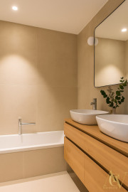 
                                                                                        Vente
                                                                                         Magnifique T3 avec jardin 90 m² - Golfe St Tropez