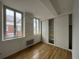 Location
Magnifique T4 avec ascenseur situé en Hyper-Centre de SAINT-QUENTIN