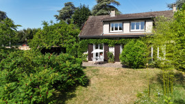 
                                                                                        Vente
                                                                                         Magnifique villa aux portes de Lyon