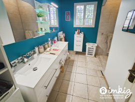 
                                                                                        Vente
                                                                                         Maison 10 pièces