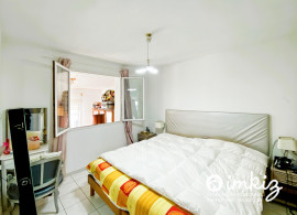 
                                                                                        Vente
                                                                                         Maison 100 m2 - 3 chambres - 2 jardins