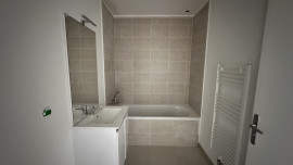 
                                                                                        Vente
                                                                                         Maison 106m2 - 5 pièces avec jardin