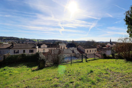 
                                                                                        Vente
                                                                                         Maison 12 pièces