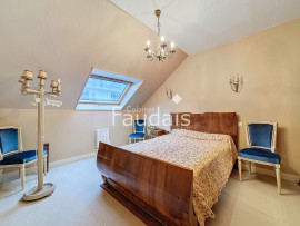 
                                                                                        Vente
                                                                                         Maison 154 m2 centre ville de Saint-Lô 