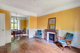
                                                                                        Vente
                                                                                         Maison - 176 m² - 6 pièces