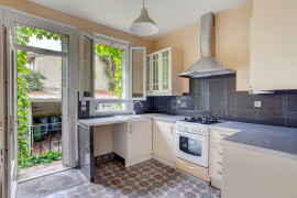 
                                                                                        Vente
                                                                                         Maison - 176 m² - 6 pièces
