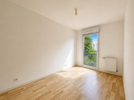 
                                                                                        Vente
                                                                                         Maison - 2 chambres- à proximité de l'hippodrome de Parilly