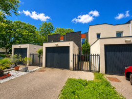 
                                                                                        Vente
                                                                                         Maison - 2 chambres- à proximité de l'hippodrome de Parilly