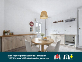 
                                                                                        Vente
                                                                                         Maison  2 chambres- jardin- double garage + un T2 loué en RDC : un achat malin en plein centre de CHÂTEAU-RENAULT