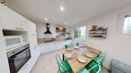 
                                                                                        Colocation
                                                                                         Maison 2 étages meublée à louer