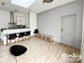 
                                                                                        Vente
                                                                                         Maison 2 pièces