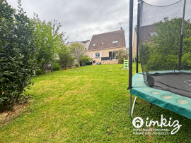 
                                                                                        Vente
                                                                                         Maison 2011 6 pièces 145m2 - Quartier Saint Pierre