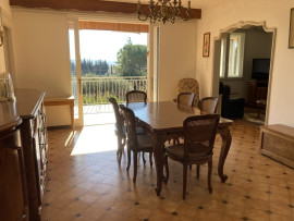 
                                                                                        Vente
                                                                                         Maison 225 m², 3 chbres et garage