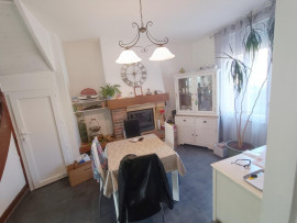 Vente
Maison 3 chambres, 84m² Saint-Pierre avec terrasse