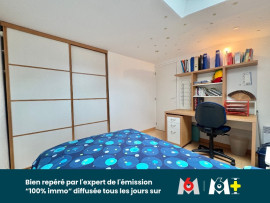 
                                                                                        Vente
                                                                                         Maison 3 chambres – charme de l’ancien – garage - quartier Ragon