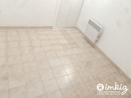 
                                                                                        Vente
                                                                                         Maison 3 pièces