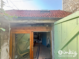 
                                                                                        Vente
                                                                                         Maison 3 pièces