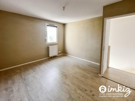 
                                                                                        Vente
                                                                                         Maison 3 pièces 70 m²