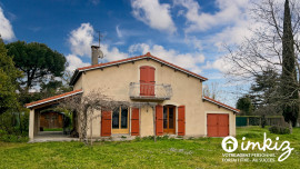 Vente
Maison 3 pièces avec terrain.