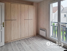 
                                                                                        Vente
                                                                                         Maison 3 pièces située dans un quartier calme