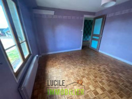 
                                                                                        Vente
                                                                                         Maison 4 chambres