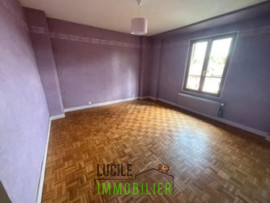 
                                                                                        Vente
                                                                                         Maison 4 chambres