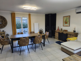 
                                                                                        Vente
                                                                                         MAISON 4 CHAMBRES